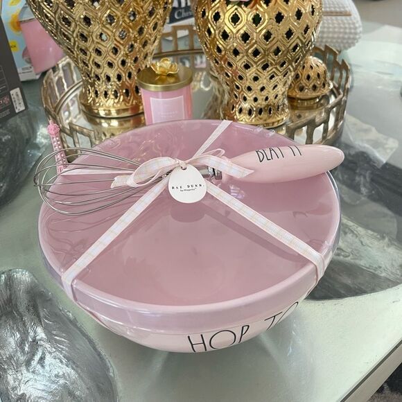 Rae Dunn HOP TO IT Pink Mixing Bowl with matching BEAT IT Whisk Gift Set - Picture 2 of 9